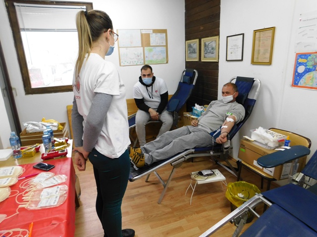 Read more about the article Среда, 13. април : пролећна акција добровољног давања крви