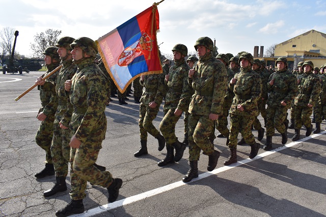 Министар Стефановић: Рекордно интересовање за добровољно служење војног рока