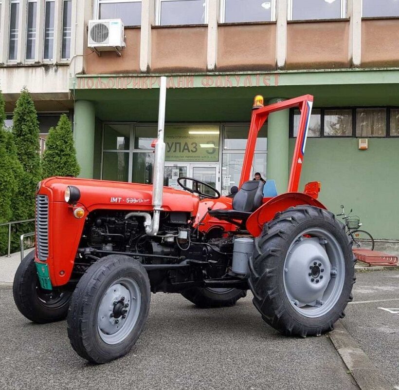Read more about the article Продужен рок  пријава за субвенције за тракторске рамове