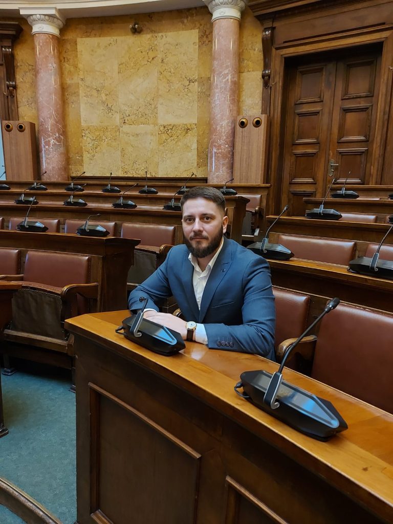 Др Иван Рајичић на едукацији за народног посланика у Народној Скупштини