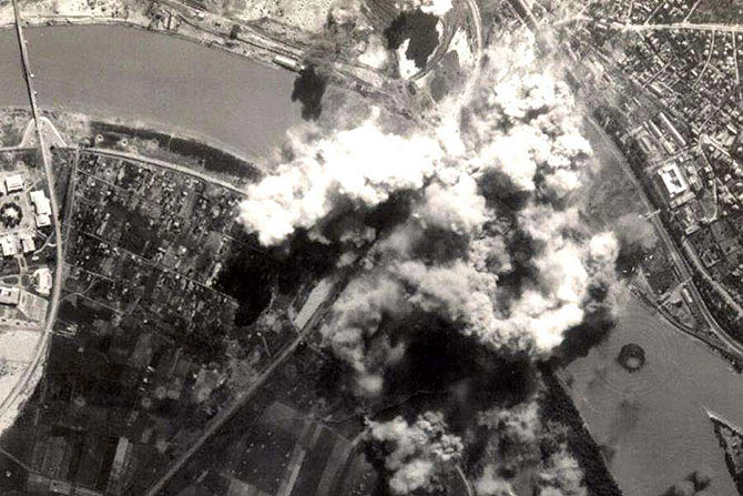 На данашњи датум, на Васкрс 1944, савезници Британци и Американци бомбардовали Београд