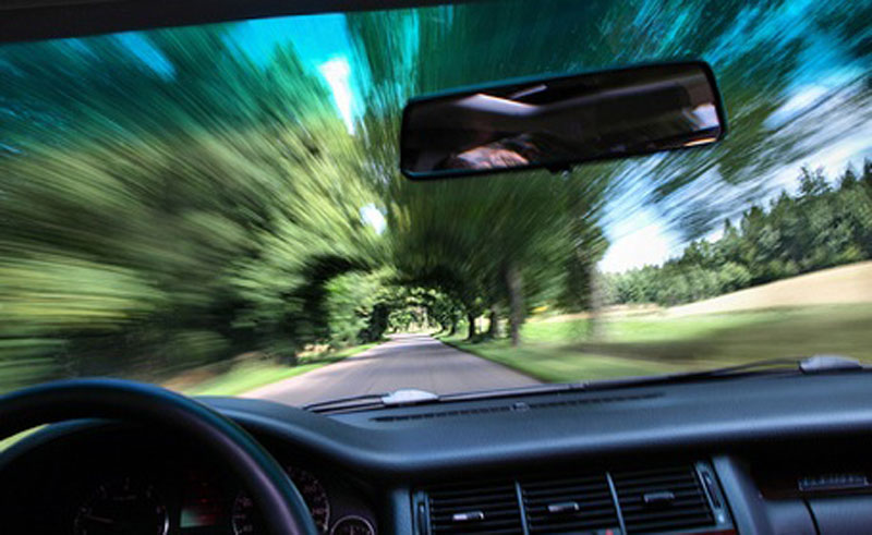 Read more about the article Близу 900 прекршајних налога због брзе вожње