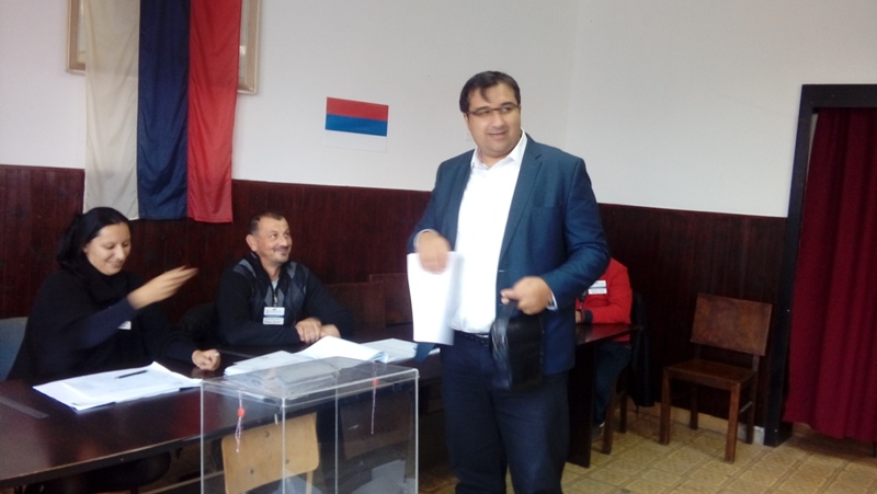 Read more about the article РИК објавио прелиминарне резултате –  Удружењу „Гергина“ ипак 1 почасни мандат ! ВЛАСИ ЗА СРБИЈУ освојили 93,35 % а Удружење „Гергина“ 4, 78 %