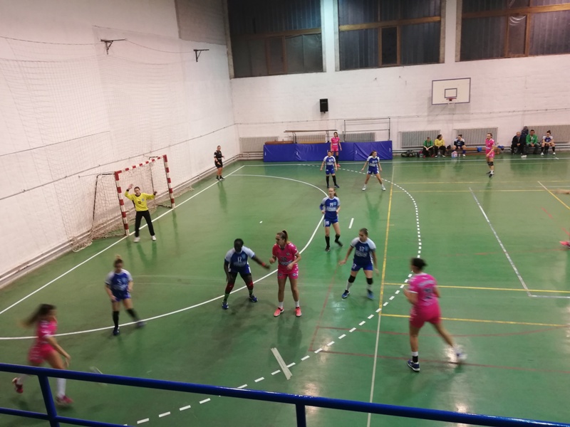 Read more about the article Супер Б рукометна лига за жене : РК Кучево- ЖРК  Пожаревац 29-27 (16-15)