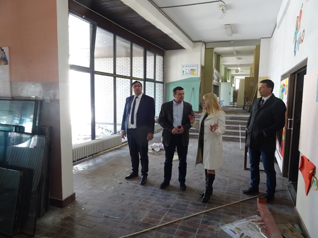 Read more about the article Радови на реконструкцији зграде школе у пуном јеку