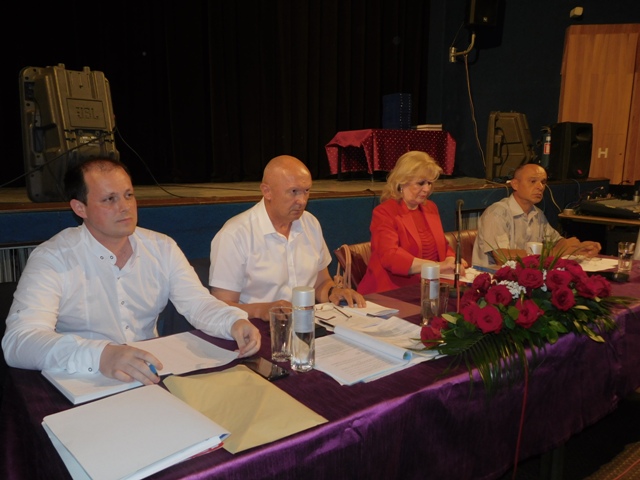 Read more about the article Усвојен ребаланс буџета за 2019. годину – опозиција није гласала за увећање буџета по основу донација