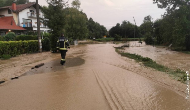 Read more about the article У делу општине Петровац, због поплава проглашена ванредна ситуација