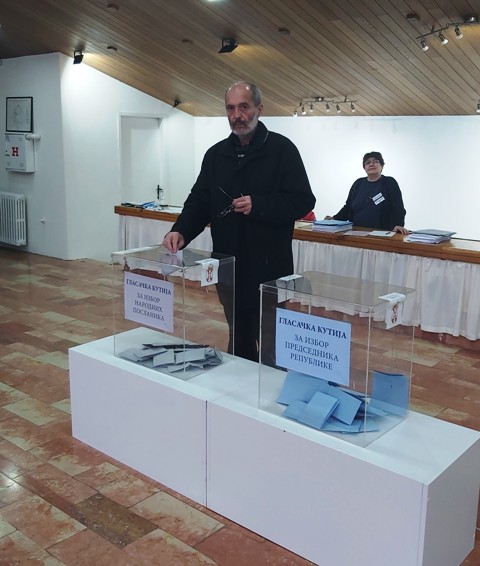 Председник Вучић најавио изборе за 6-7 месеци