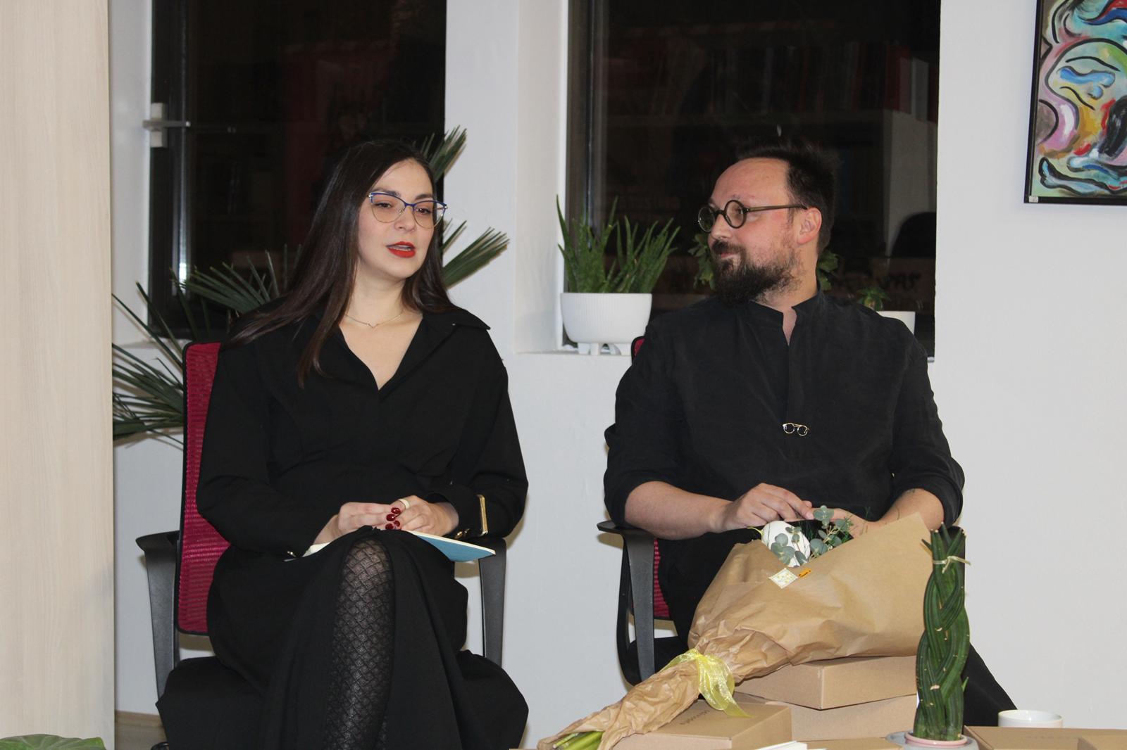 Read more about the article Представљена песничка књига „Кјароскуро“, аутора Марка Ђорђевића у издању Народне библиотеке „Стеван Раичковић“ Кучево
