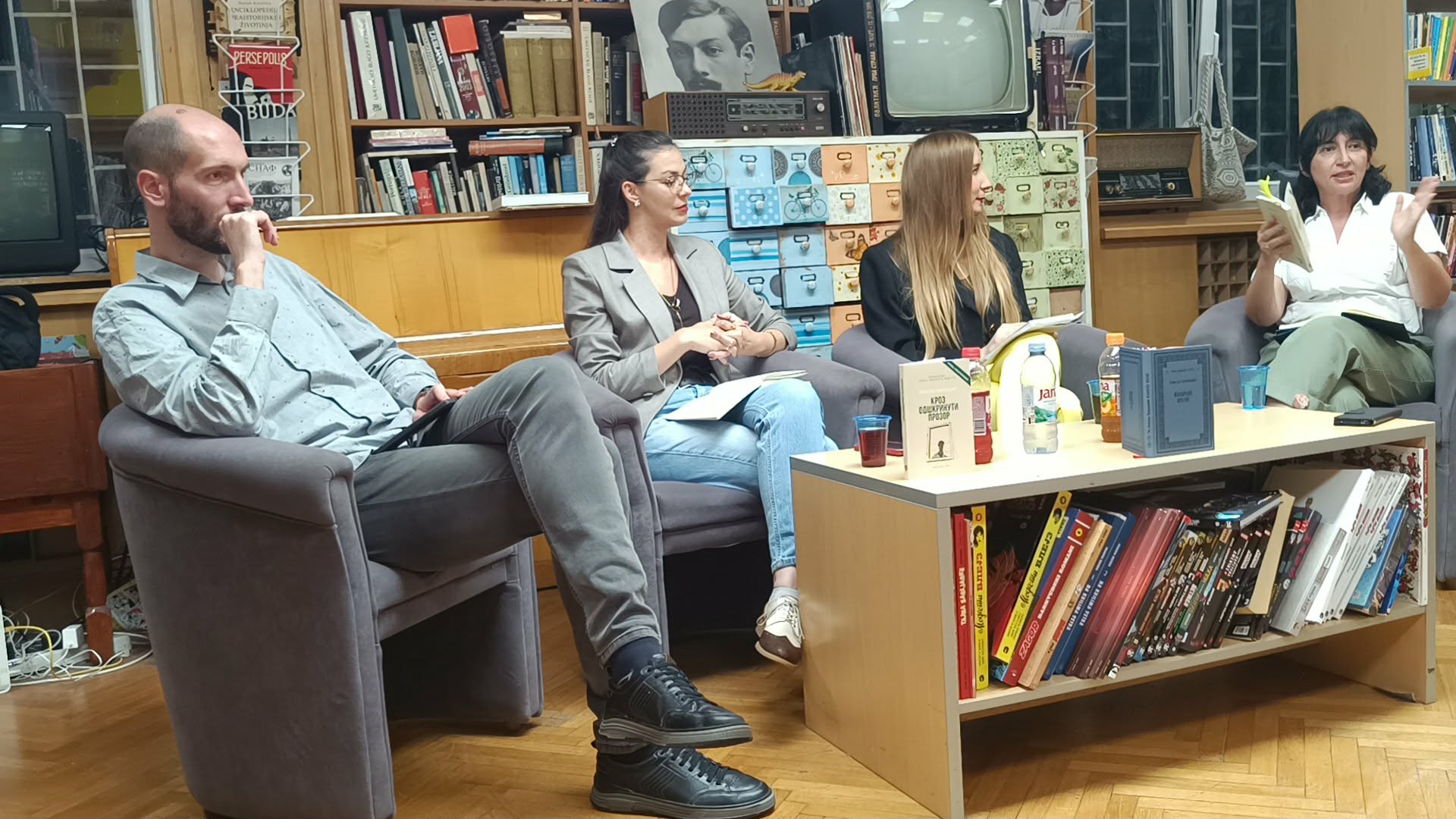 Read more about the article Књижевно вече посвећено лауреату Награде „Стеван Раичковић“ одржано у Београду